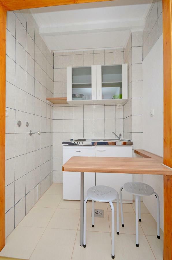Apartments Josko Gradac (Split-Dalmatia) Quarto foto